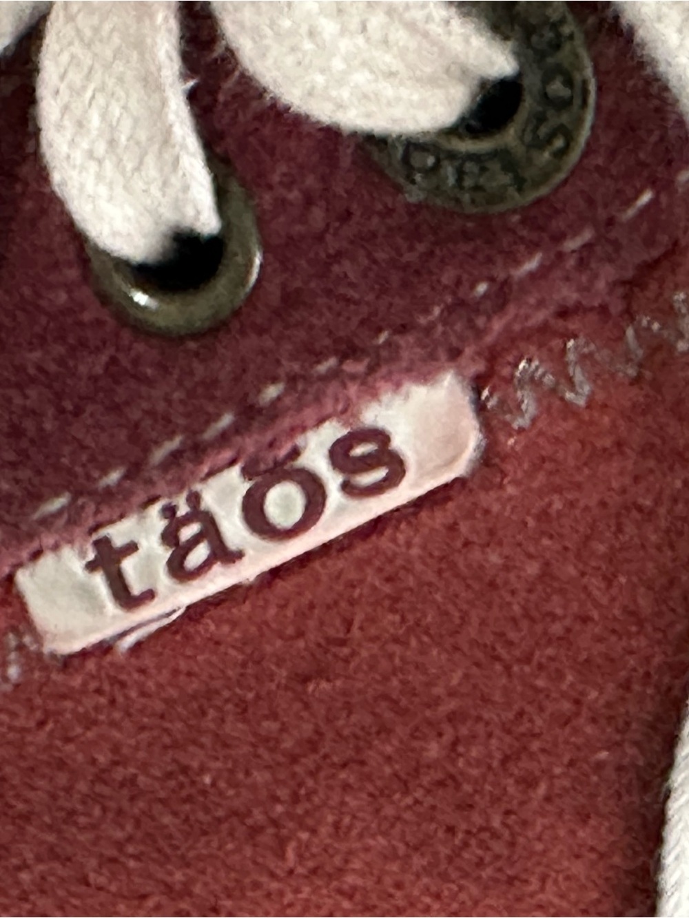 Taos Retro Star Suede Sneakers Womens Sz 8.5 Burgundy Rust Lace Up Comfort - Picture 9 of 12